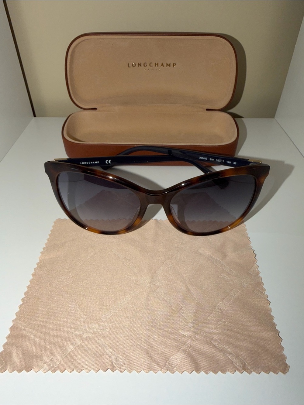 Longchamp Havana Butterfly Sunglasses LO647S 219 with Case & Cloth